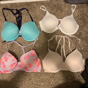 Bundle of 6 Victoria’s Secret bras